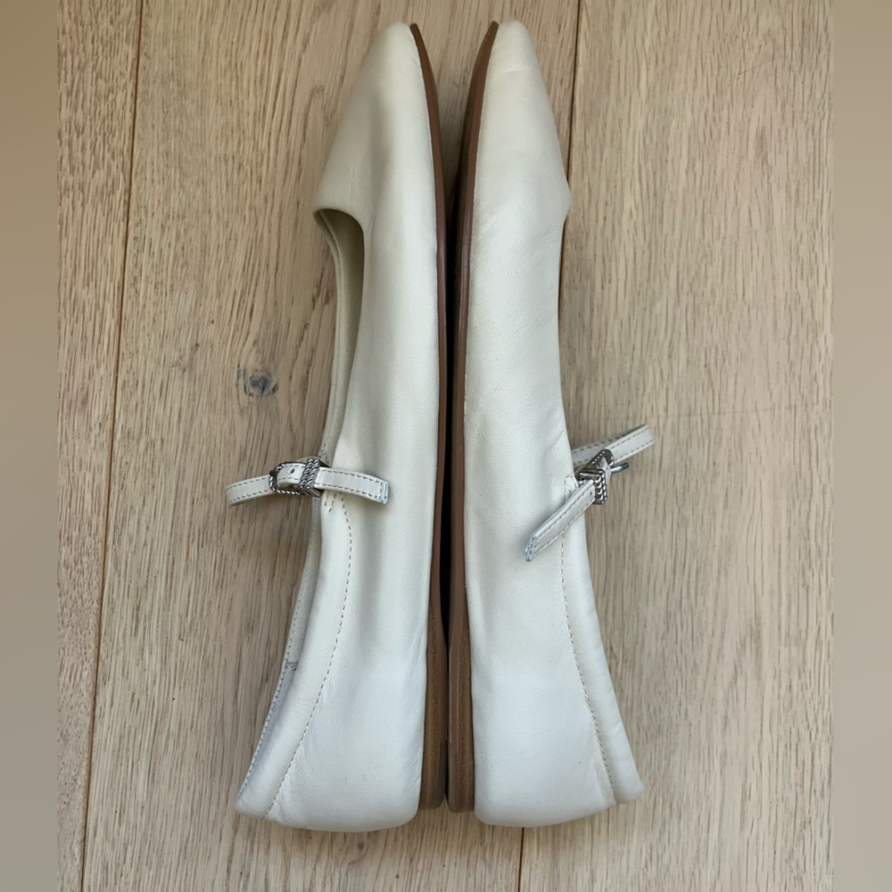 DOLCE VITA Reyes Ballet Flats Ivory Leather Size 7.5 - Picture 4 of 10